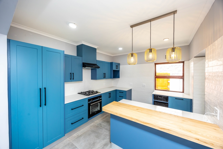 4 Bedroom Property for Sale in Blue Bend Eastern Cape